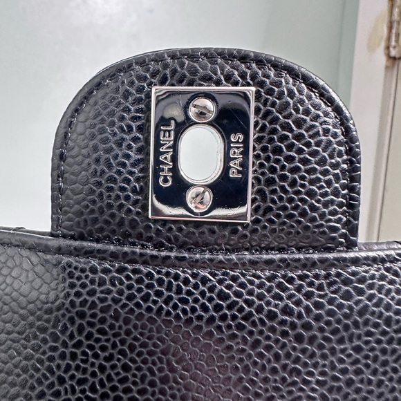 Chanel classic black caviar medium double flap w silver hw - Picture 7 of 17